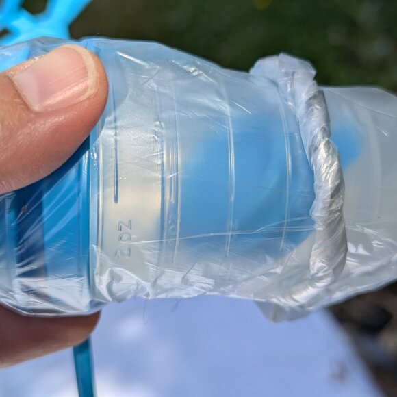 Brand New! TUPPERWARE Turquoise aqua Millionaire Line Salt and Pepper set - Picture 8 of 8